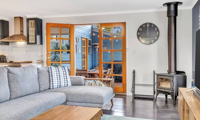 McLaren Vale Cottage | Lily Rose Cottage A McLaren Vale Family Hideaway