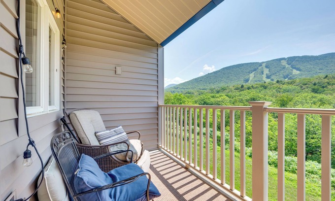Lincoln Condo | Lincoln Condo w/Resort Amenities & Mountain Views