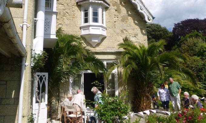 Ventnor Bed & Breakfast | Lisle Combe