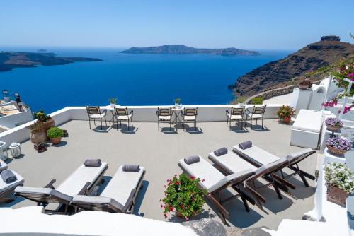 Firostefani Hotel | Lithies Traditional Homes