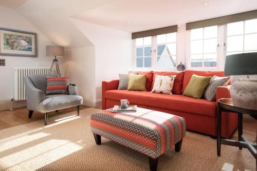 Gullane House | Little Archer