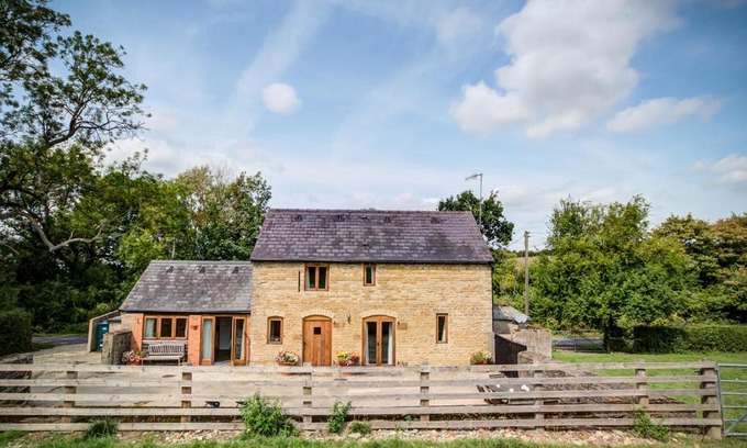 Whichford House | Little Barn