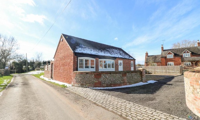 Uttoxeter House | Little Gem