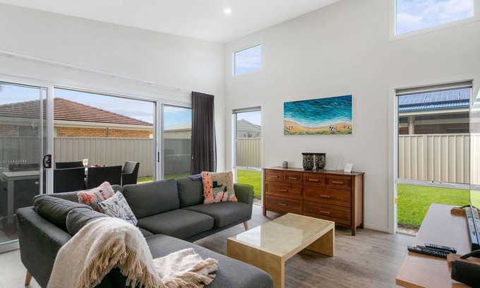 Normanville House | Little Miss Parumba - 11 Parumba Drive
