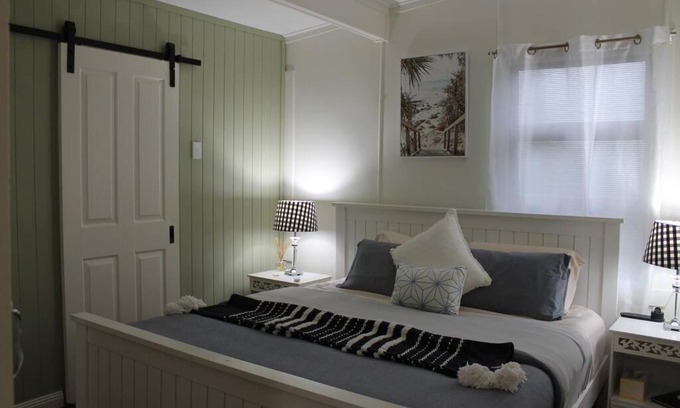 Woorim House | Little Ray on Sunshine. Hamptons style beachhouse