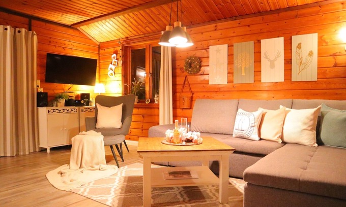 Neufeld House | "Little time out" - pure relaxation with terrace, fireplace and garden!