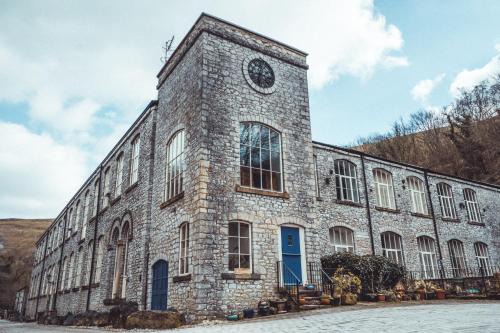Litton Mill Apartment | Litton Mill Retreat, Luxury Converted Mill