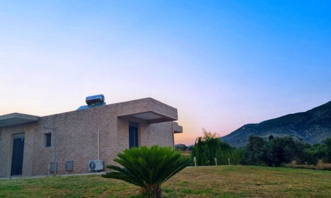 Kardamena Villa | Livas 2 Relaxing Villa in Kardamena! Among Olive trees & Vineyards.
