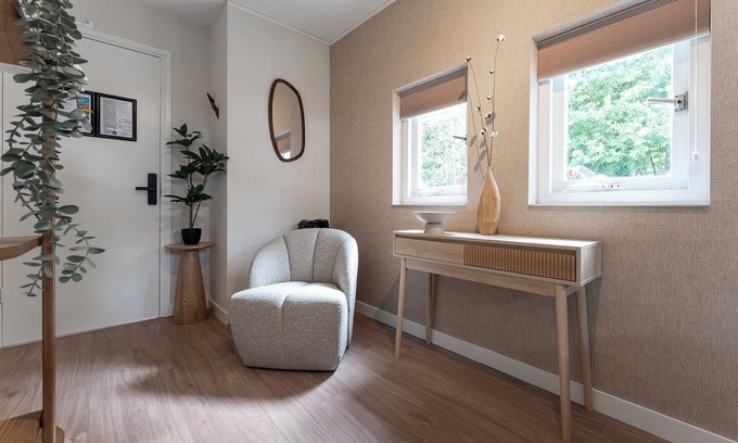Municipality of Tilburg Apartment | Live close to campus without breaking the bank! This comfy spot is just a short nature walk from University Tilburg. A small but smartly designed 7 m² room with a cozy hotel bed, fast internet, and a desk for your laptop.