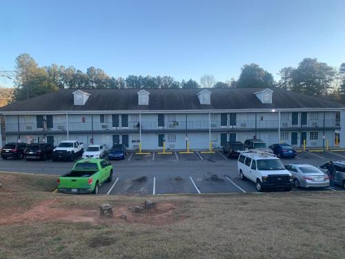 Lilburn Hotel | Live In Lodge Lilburn