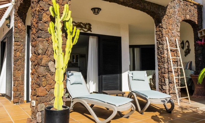 Poris de Abona House | Live Poris Begonia 89