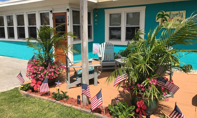 Kill Devil Hills Cottage | * Lively Up Yourself * Great Summer Rates!