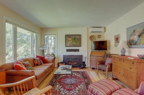 Hood River House | Living Color Cottage