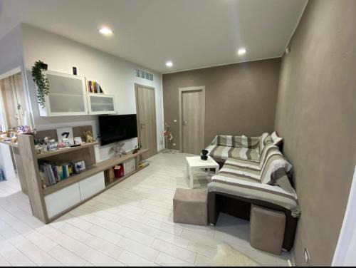 Lentini Apartment | Lk House appartamento arredato in centro storico