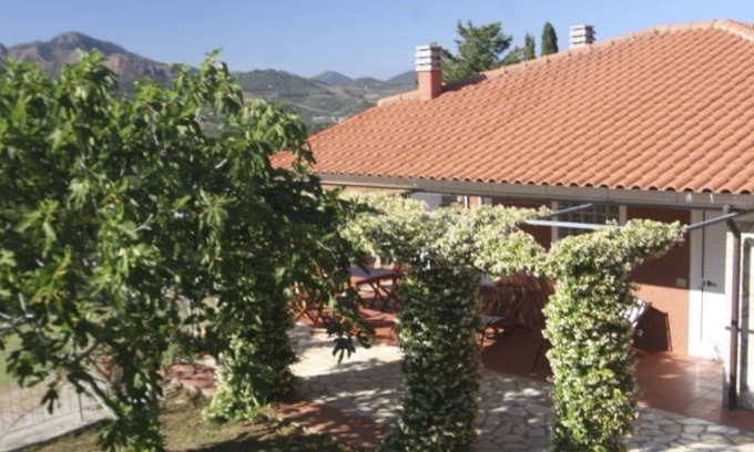 Capoliveri Villa | Lo Scoglio nice small villa with Amazing view