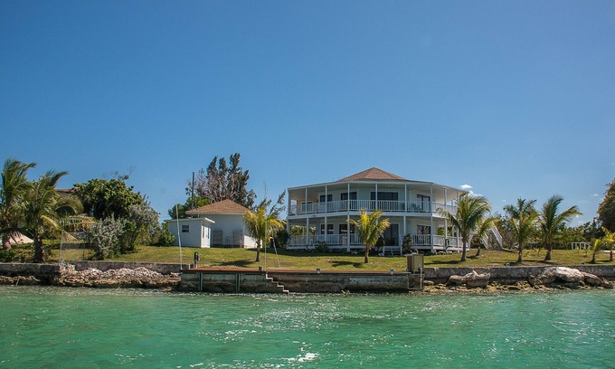 Andros Town House | Located on Fresh Creek, great for bone fishing, snorkeling & adventure