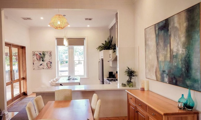 Tanunda House | Location location location! Newly remodeled home in the Main Street of Tanunda