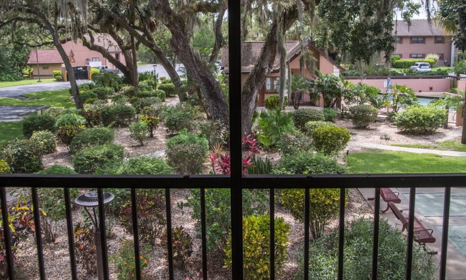 Port Charlotte Condo | LOCATION, LOCATION. BEAUTIFUL grounds; a LOT of value