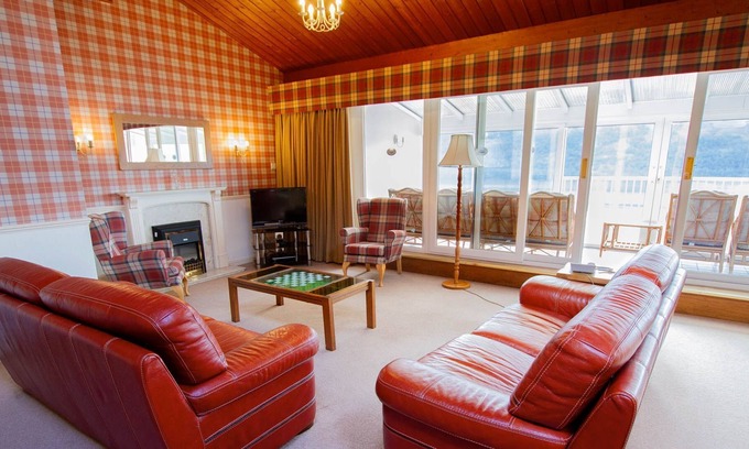 Kinloch Rannoch Cottage | Loch Rannoch Highland Lodge (33) - Retreat Group