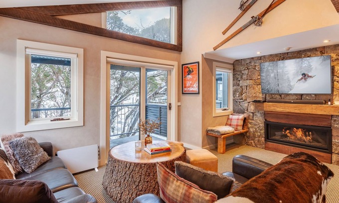 Perisher Valley Resort | Lodge Chalet (for 4), The Stables Resort Perisher