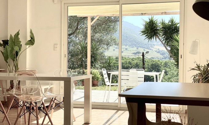 Alata Apartment | Loft 10 mn to Ajaccio, between sea and campaign!