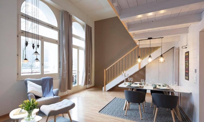 Central Interlaken Apartment | Loft Apartment "Henrik" Höhenmatte