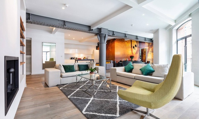 Westminster Apartment | Loft Style Luxury Nr Buckingham Pal. HUGE 3bd 2bth