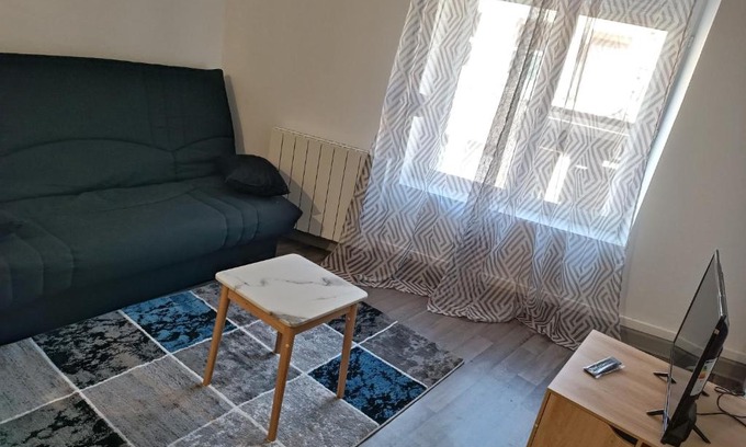Saint-Quentin Apartment | Logement 1