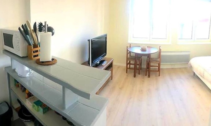 Besancon Apartment | Logement Entier : Appartement - Besançon, France