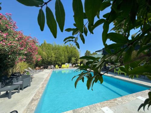 Costieres Hotel | Logis NIMOTEL Hôtel Cosy