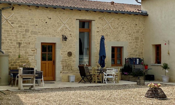 Berrie House | Loire Escapes - Le Grenier