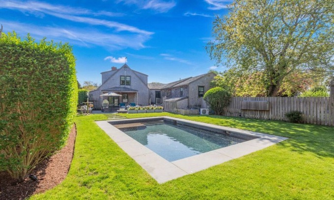 Nantucket Town House | LolliPop Nantucket: A Thoughtfully Designed Island Home for Families and Friends