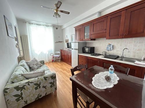 Grosseto Apartment | Lollo AB