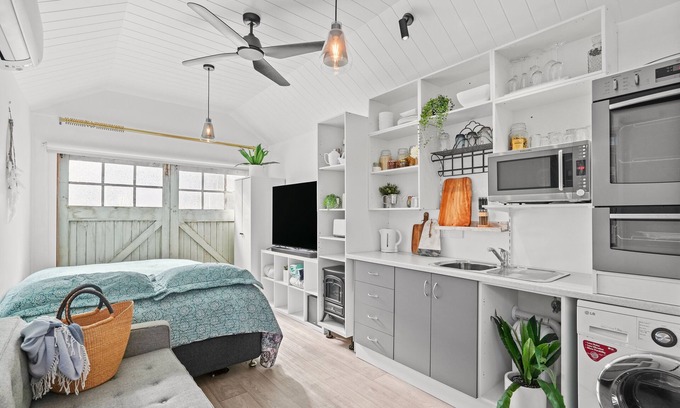 Long Jetty House | Long Jetty Tiny Home