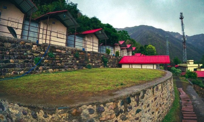 Dhunar Gaon RV Rental | Looking for a camp in Rishikesh? Camping property with river and mountain view.