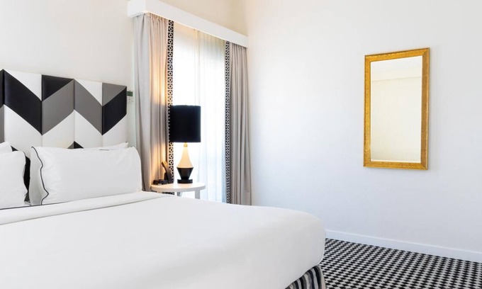 Norma Triangle House | Los Angeles Rooftop Suite, 4 Stylish Units! Heated Pool, Pet-friendly, Balcony!