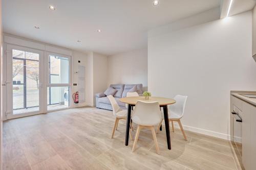 San Jorge Apartment | Los olivos by Clabao