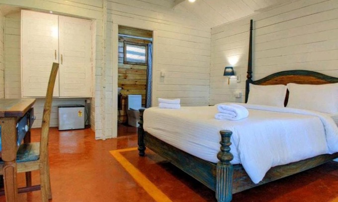 Morjim Hotel | LOTUS feet BEACH RESORT Morjim