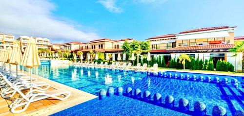 Sozopol Apartment | Lovely 1BD Apartment in a Luxury Resort in Sozopol by Flat Mаnаger