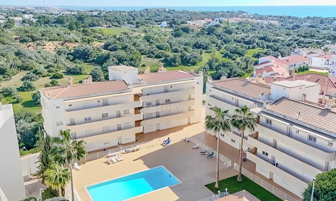 Montechoro Condo | Lovely 2 Bedroom Apartment S Jose Albufeira Pool 5th Floor