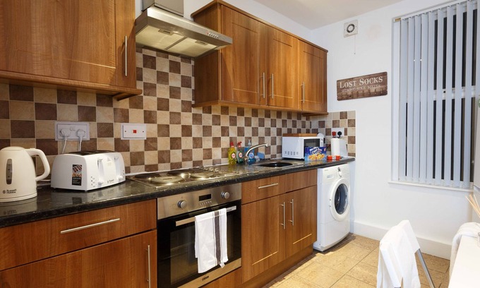 Harehills Apartment | Lovely 2 bedroom apartment near Leeds - Ruth B