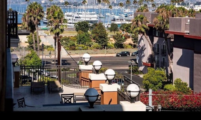 Little Italy Apartment | Lovely 2 Bedroom condo with Ocean View and a Pool
