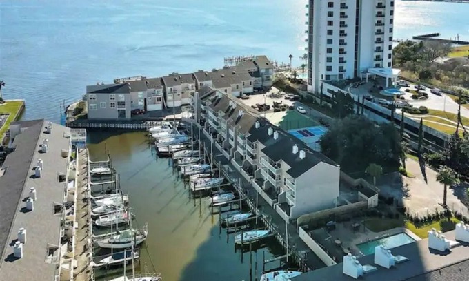 El Lago Condo | Lovely 2 Bedroom condo with marina view and pool