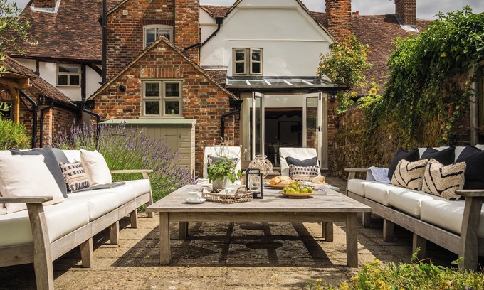 West Malling House | Lovely 3-Bed House in West Malling, kent