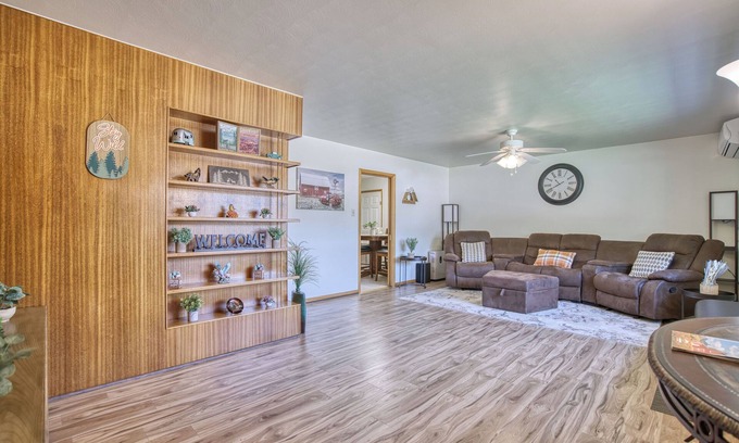 Longmont House | Lovely 3 Bedroom Ranch Style Home in the Heart of Longmont