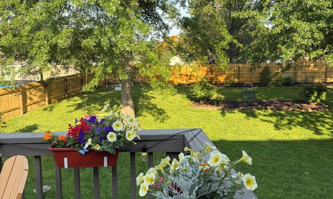 Waldron House | Lovely 4-bedroom house in Kansas City with AC for World Cup visitors only