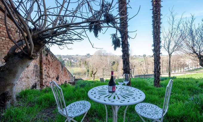 Costigliole d'Asti Apartment | Lovely apartment for 2 guests with A/C, WIFI, TV and patio