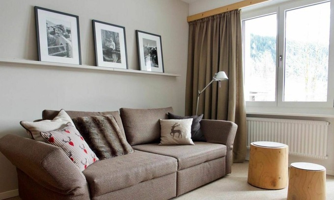 Reckingen Apartment | Lovely apartment for 3 guests with WIFI, balcony and parking