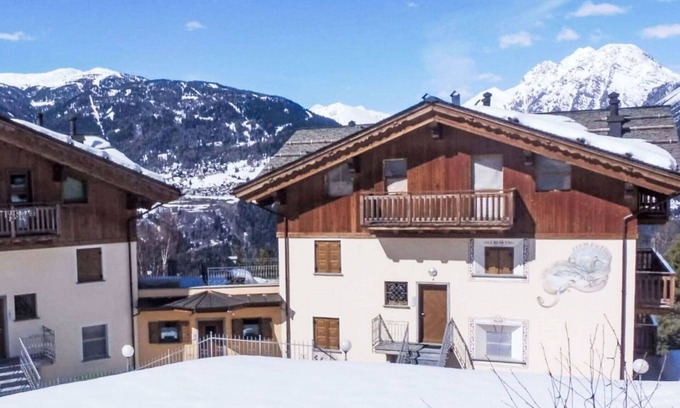 Valdisotto Apartment | Lovely apartment for 3 guests with WIFI, TV, balcony and pets allowed