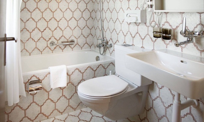 Falera Apartment | Lovely apartment for 4 people with pool, WIFI, TV, balcony and panoramic view